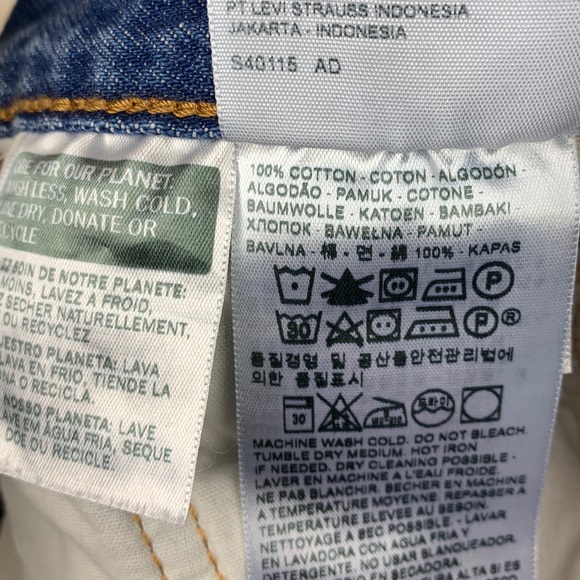 LEVI’S 501 Distressed Cutoff Denim Shorts 27 28 - Picture 7 of 8